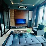 Opus Residence Service Suites Kl